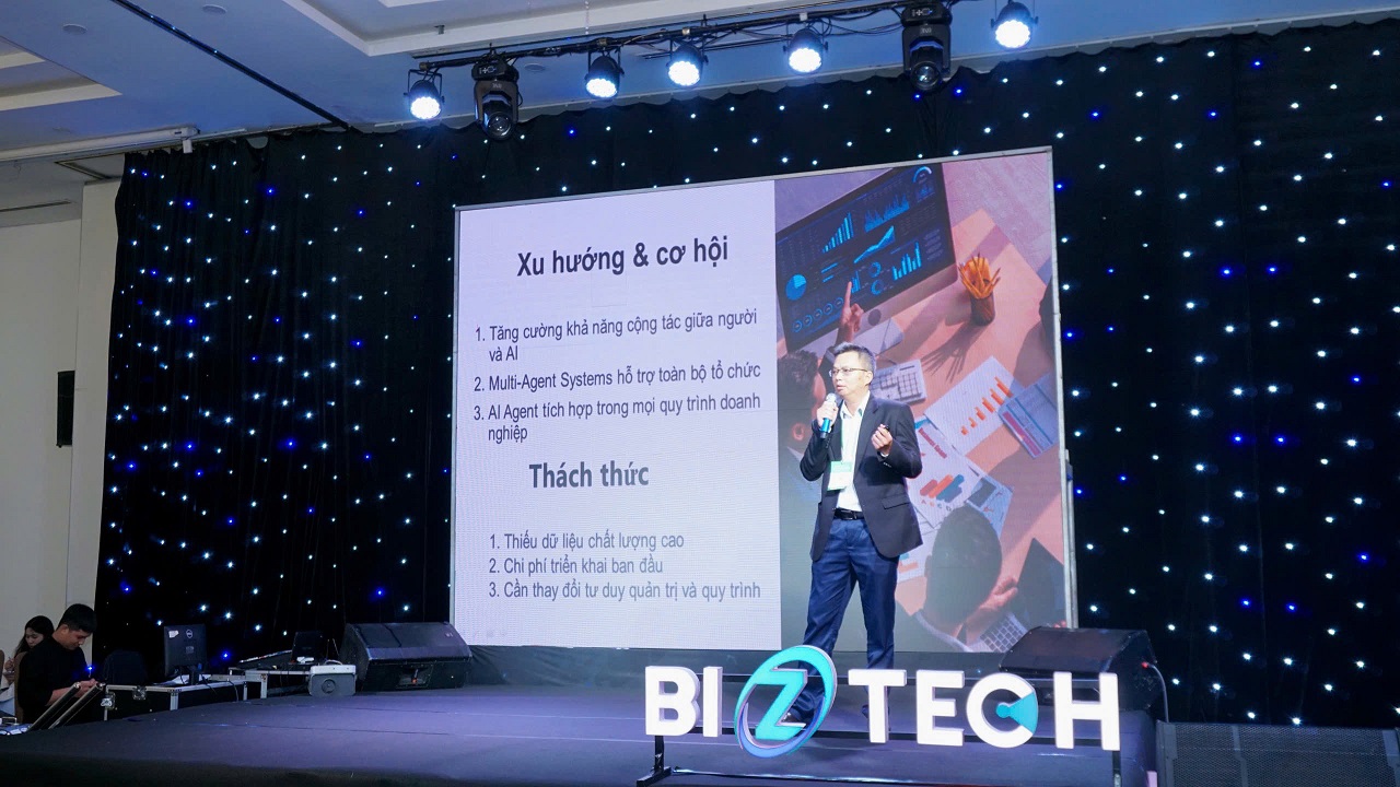 Sao Bắc Đẩu chia sẻ về Ứng dụng AI Agent trong vận hành doanh nghiệp tại Hội nghị BizTech 2025